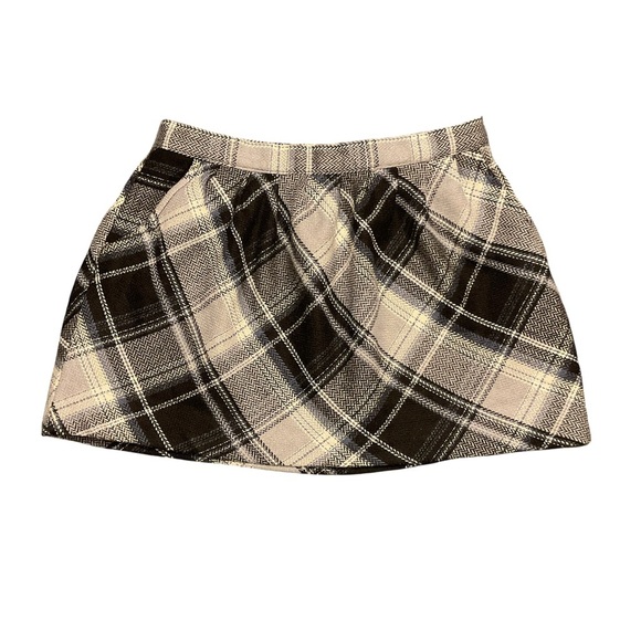 Old Navy Dresses & Skirts - 2/$15 Old Navy Mini Skirt